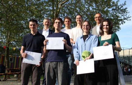 vlnr: J. Knutti, Rektor M. Angst, P. Sanchez, D. Wolafka, Ch. Biegel, A. de Meyer, M. Wyder (RC Freiamt), A. Greminger